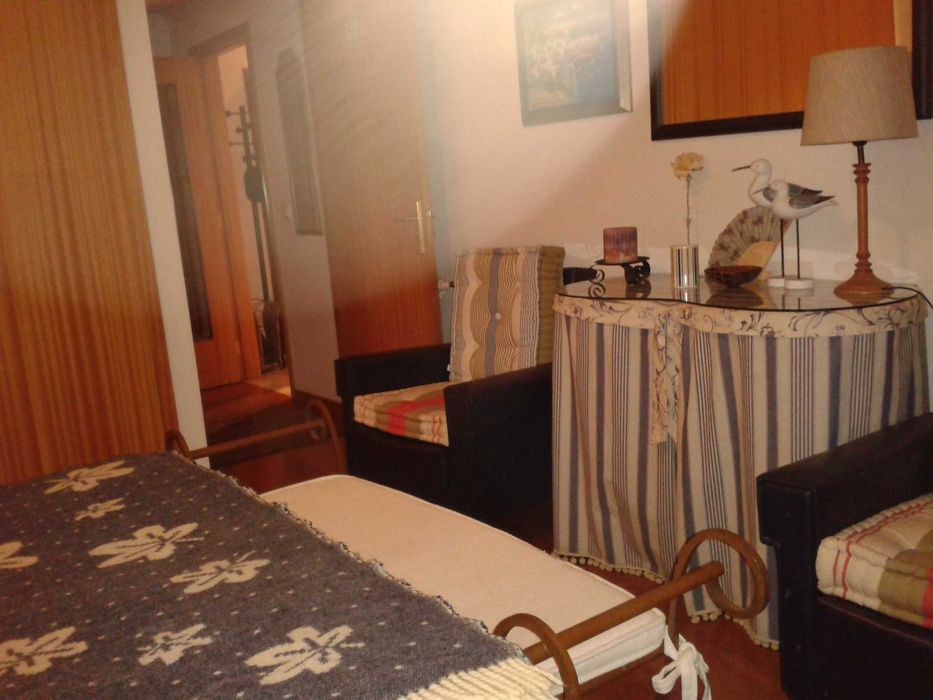 Apartamento T1 em Francelos