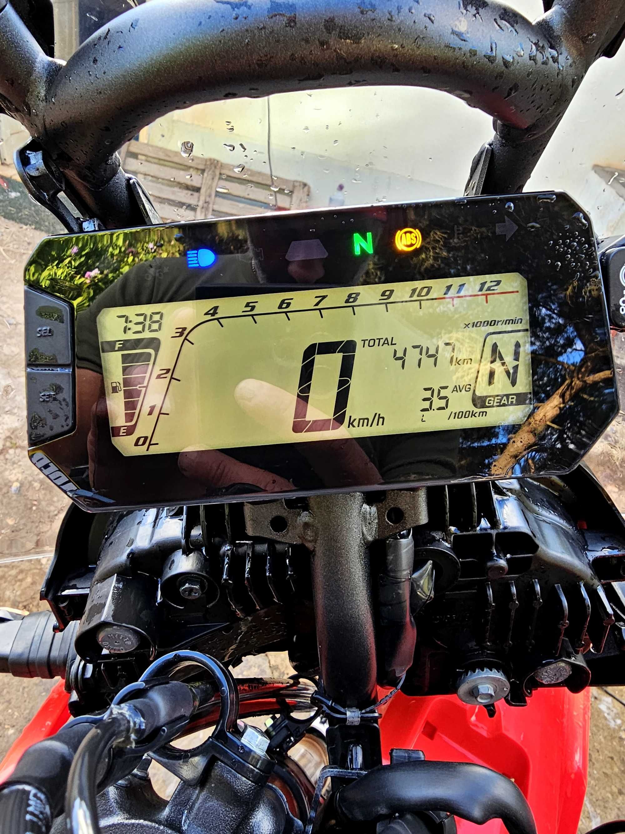 CRF 300 Rally com 4000 km