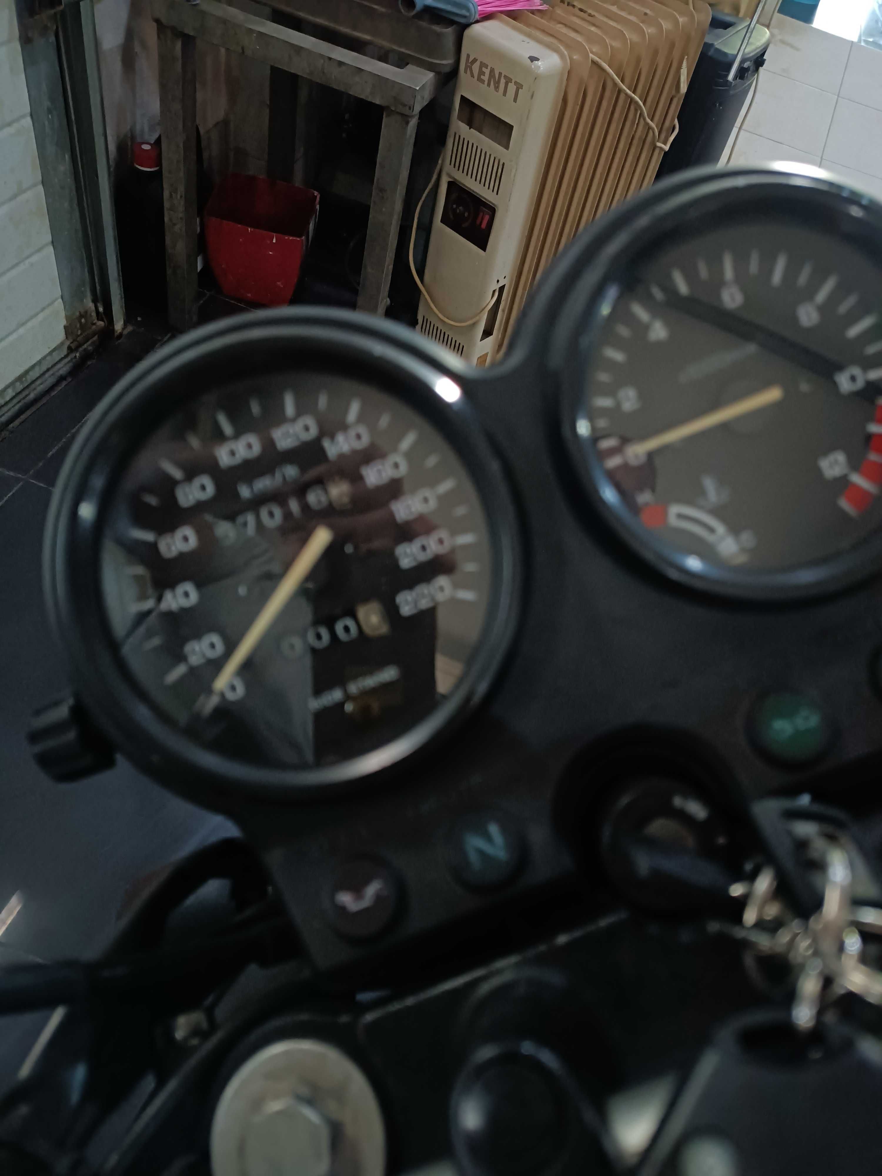 HONDA CB 500 com 57000 KM