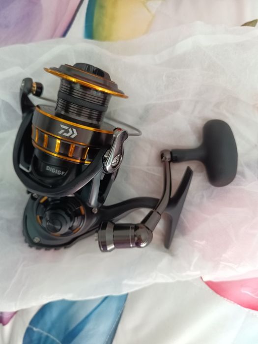 Carreto Daiwa bg 4000 NOVO