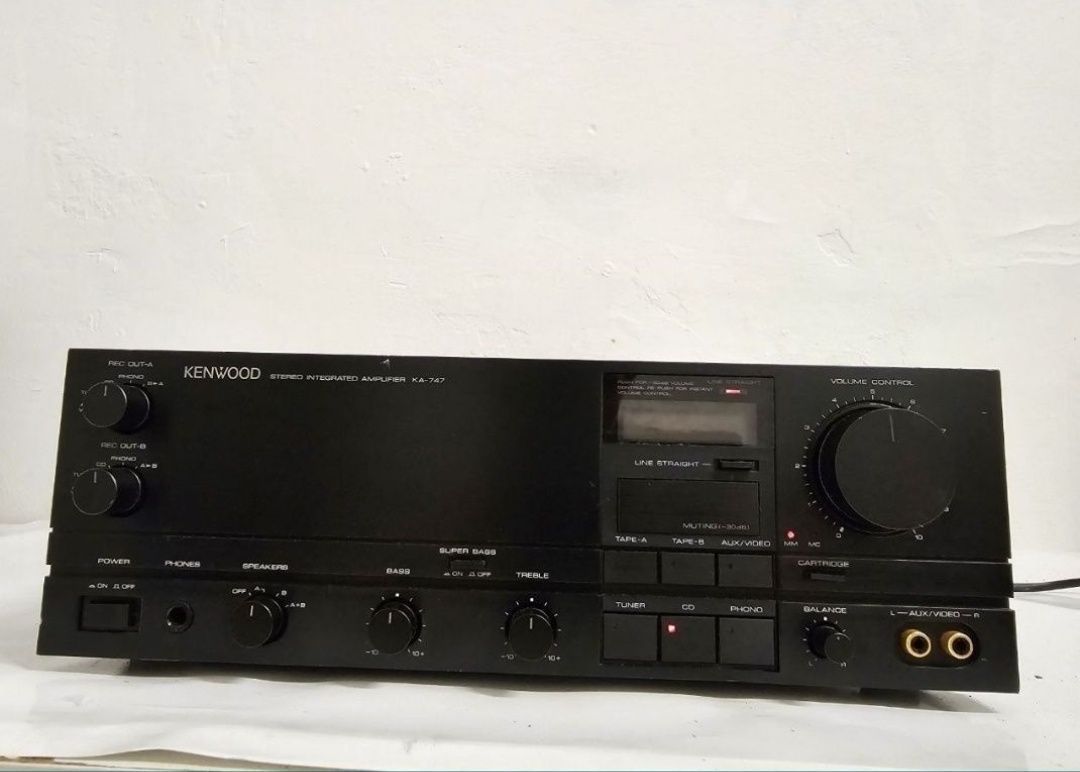 Wzmacniacz Kenwood K-747 . Made in Japan