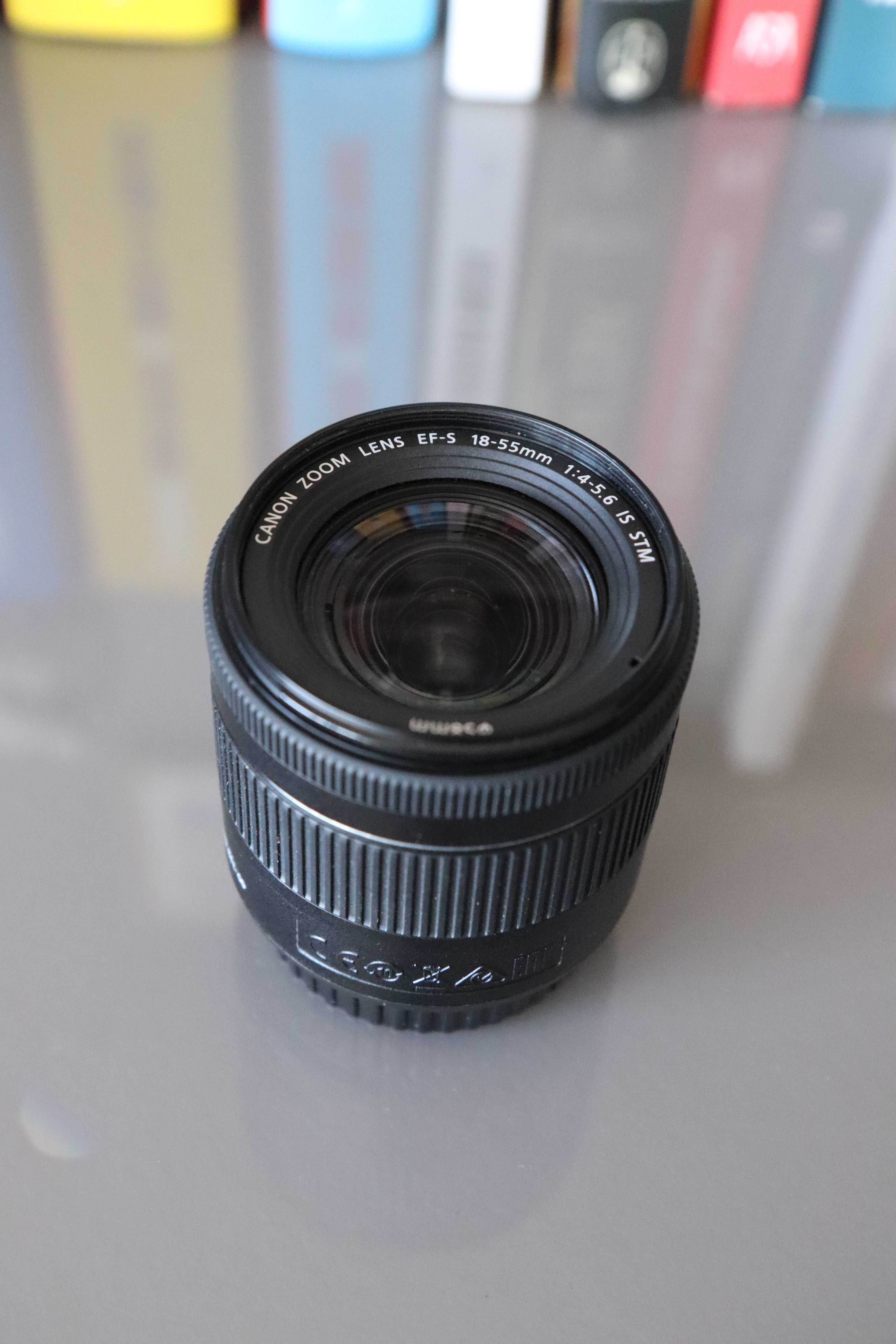 Canon EF-S 18-55mm f/4-5.6 IS STM