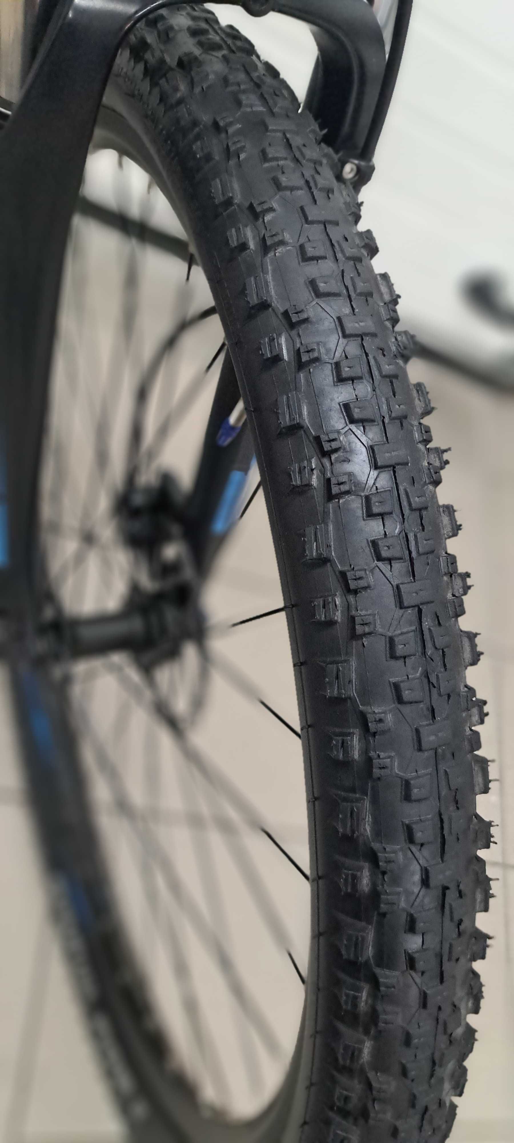 Kross LEVEL B2 PRO 21" r,L Hamulce hydrauliczne osprzęt Shimano