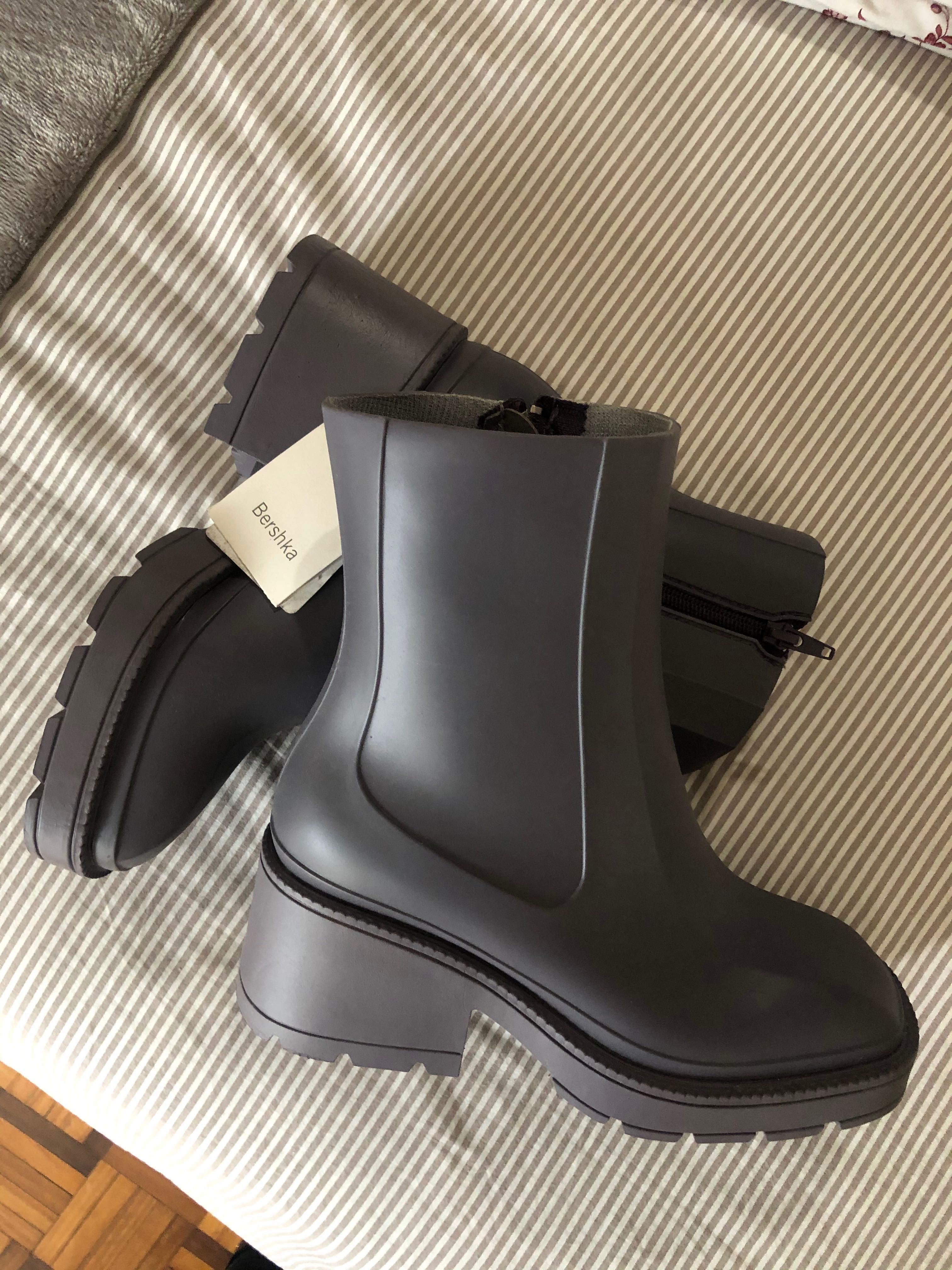 Botins Bershka novos