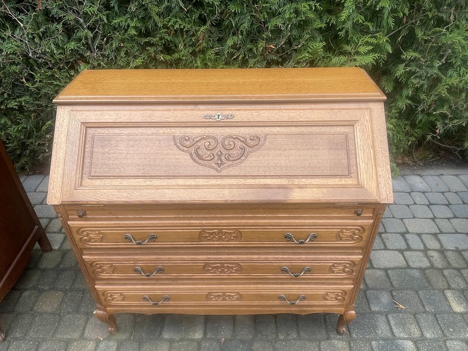 Sekretarzyk ludwikowski biurko szuflady Ludwik XV