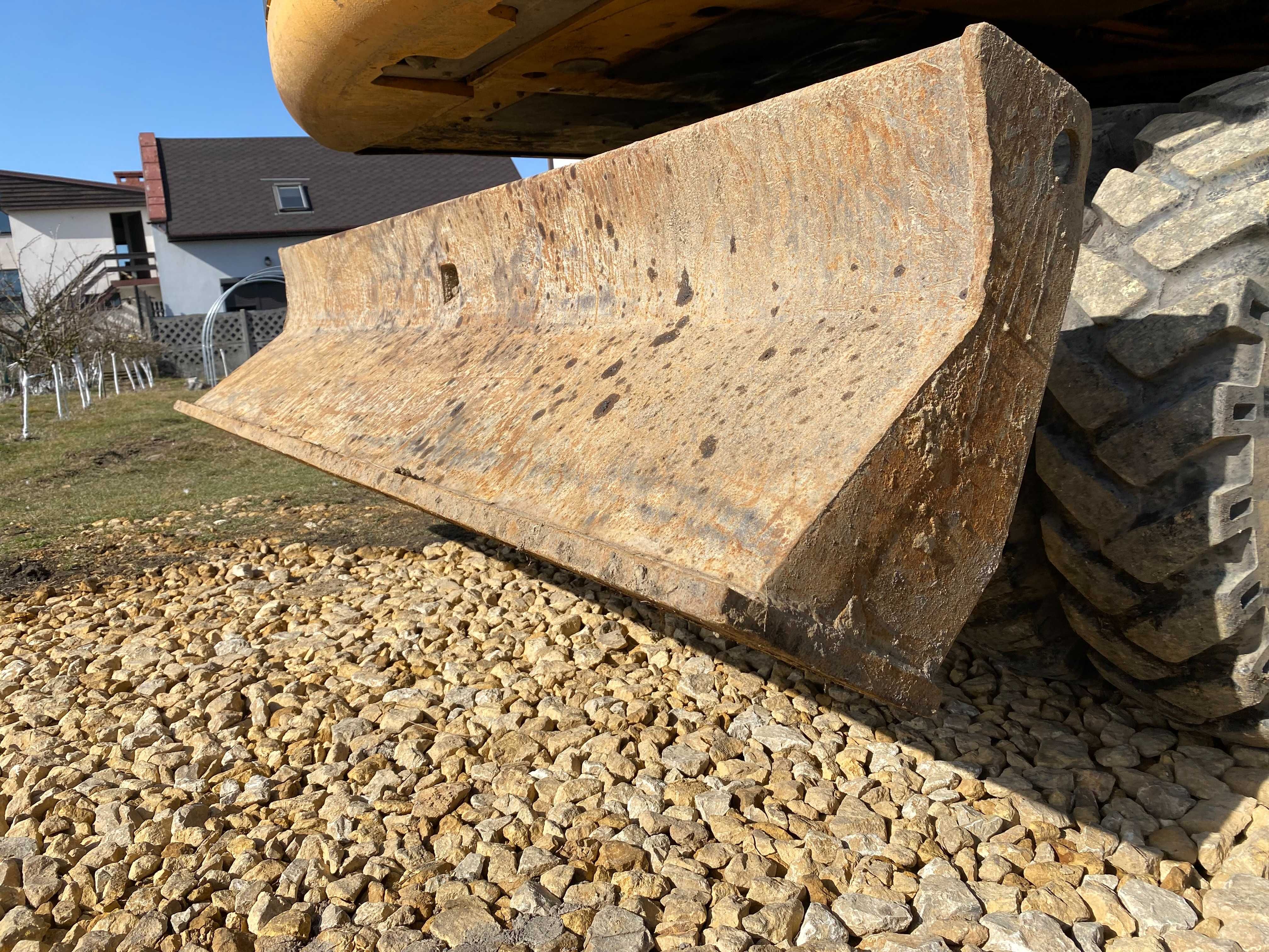 Liebherr A 900 C Rototilt Pług centralne smarowanie