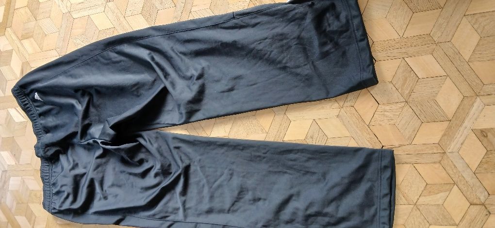Dres adidas czarny nowy L-xl nowy
