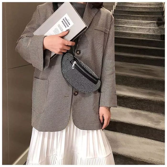 Сумка жіноча бананка