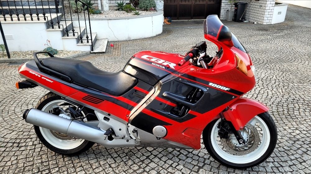 Honda CBR 1000 F 1990