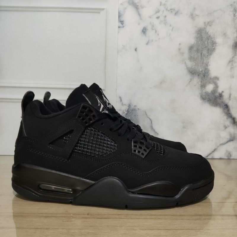 Nike Air Jordan 4 Black Cat