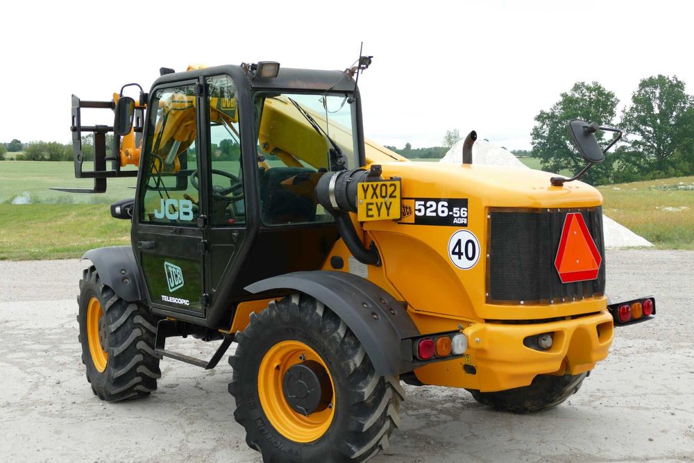 ładowarka teleskopowa jcb 526