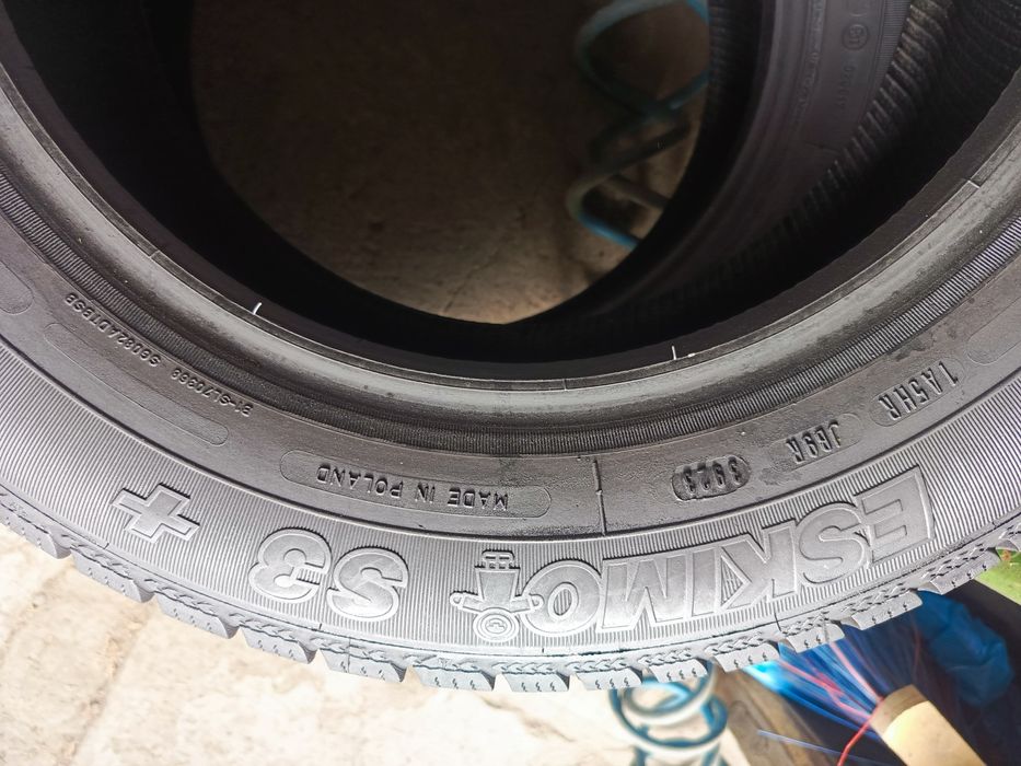 Sprzedam prawie nowe opony 175/70 r14