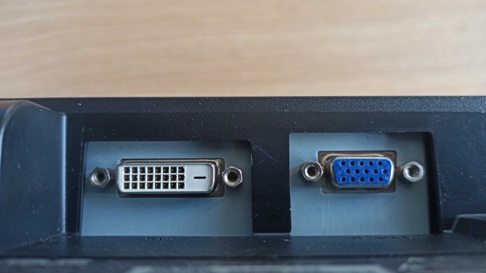 Monitor ASUS VW195N 1440x900 60Hz