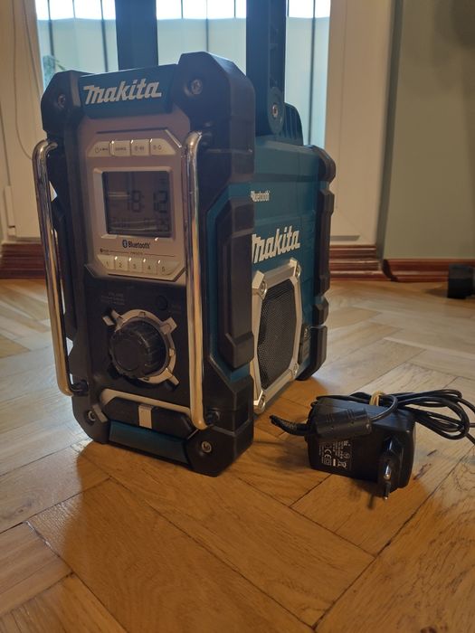 Radio budowlane MAKITA DMR108 BLUETOOTH + zasilacz sieciowy