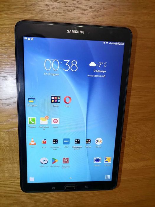 Планшет Samsung Galaxy Tab E