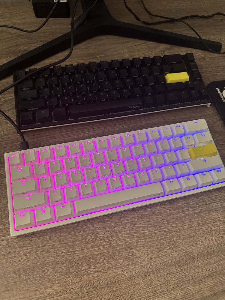 Механічна клавіатура Ducky One 2 mini white (Cherry RGB Silent Red)