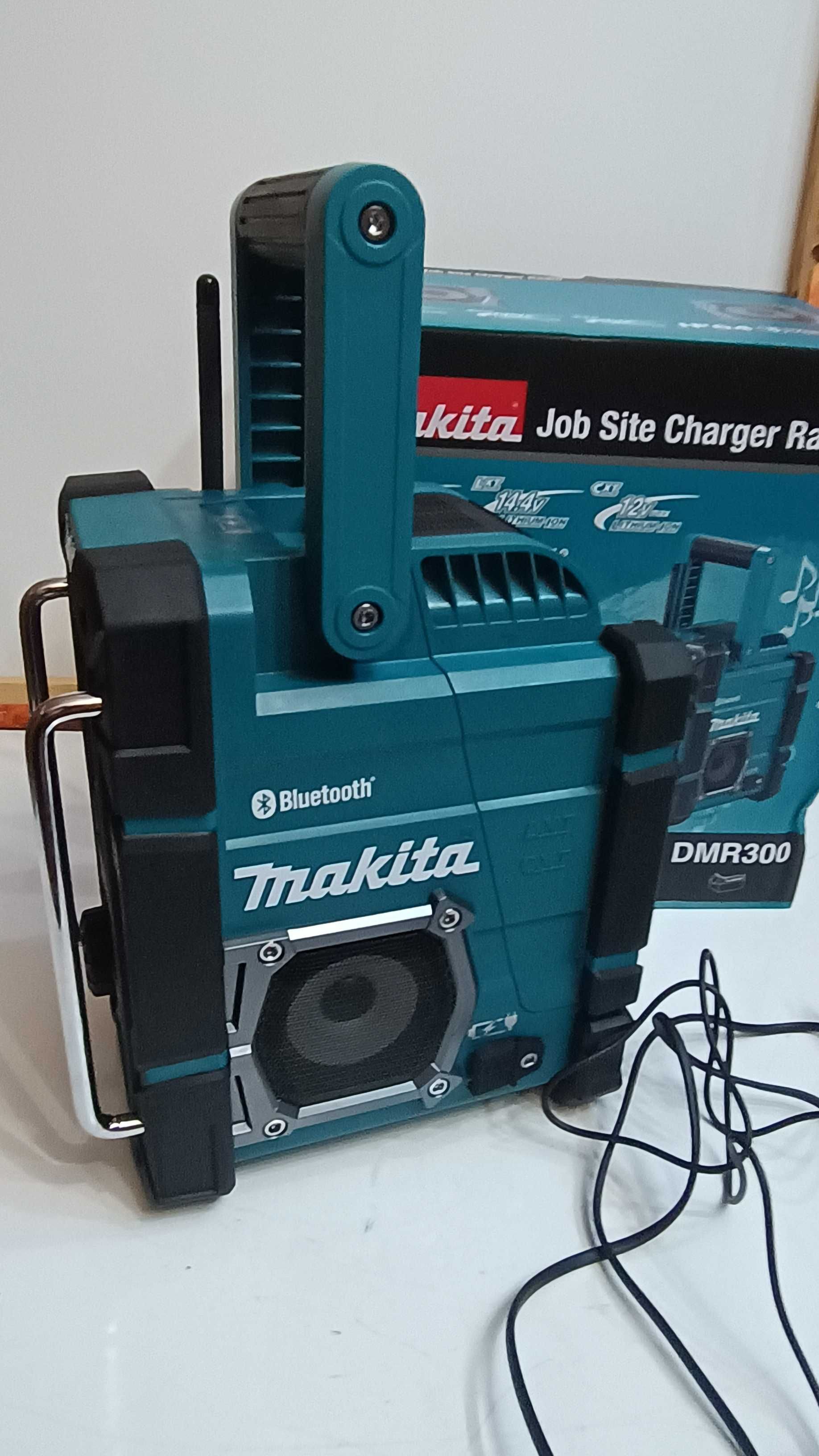 Zasilacz do radia  MAKITA - DMR  300 - 3,5 A