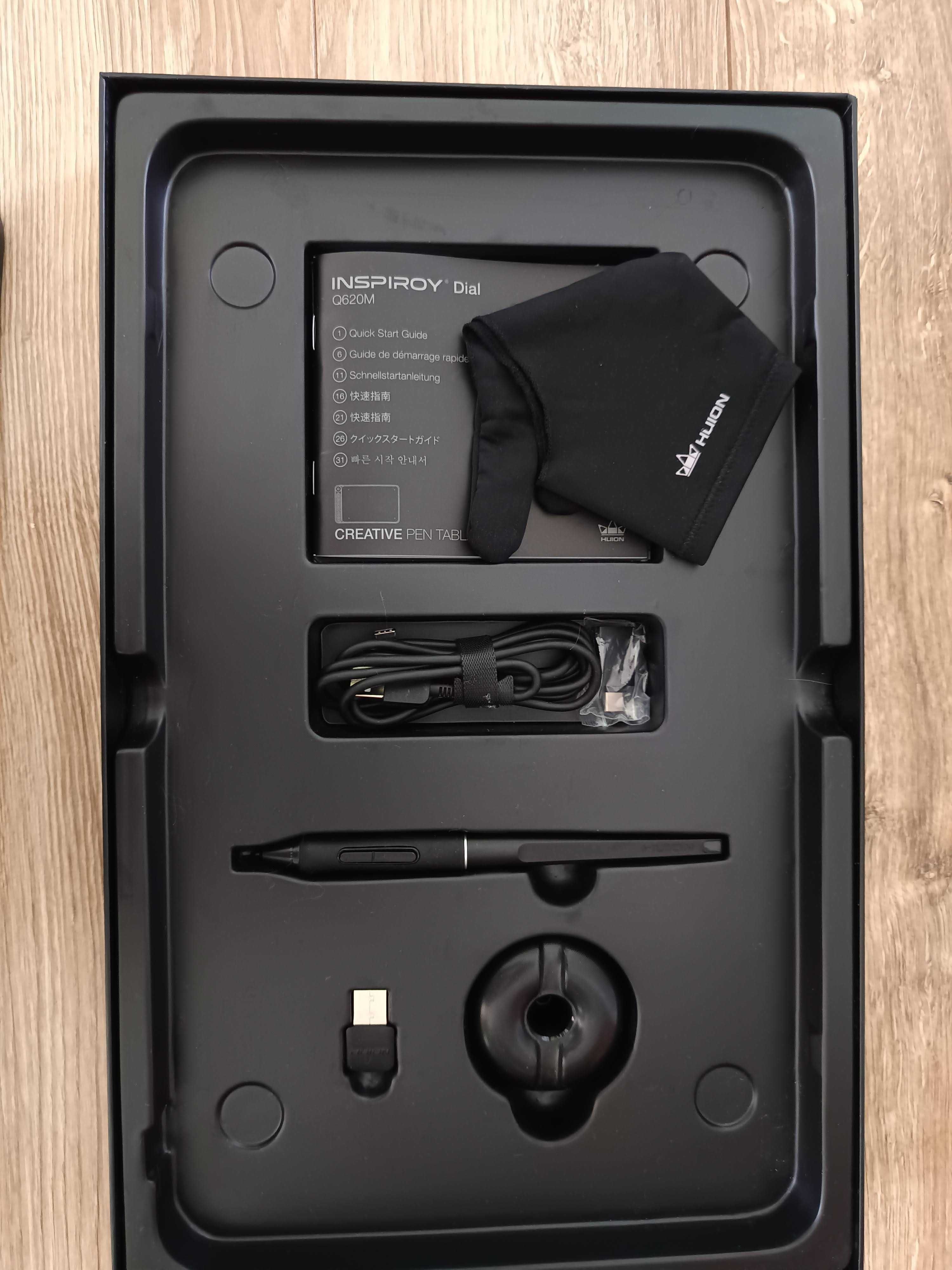 Tablet graficzny Huion Inspiroy Dial Q620M