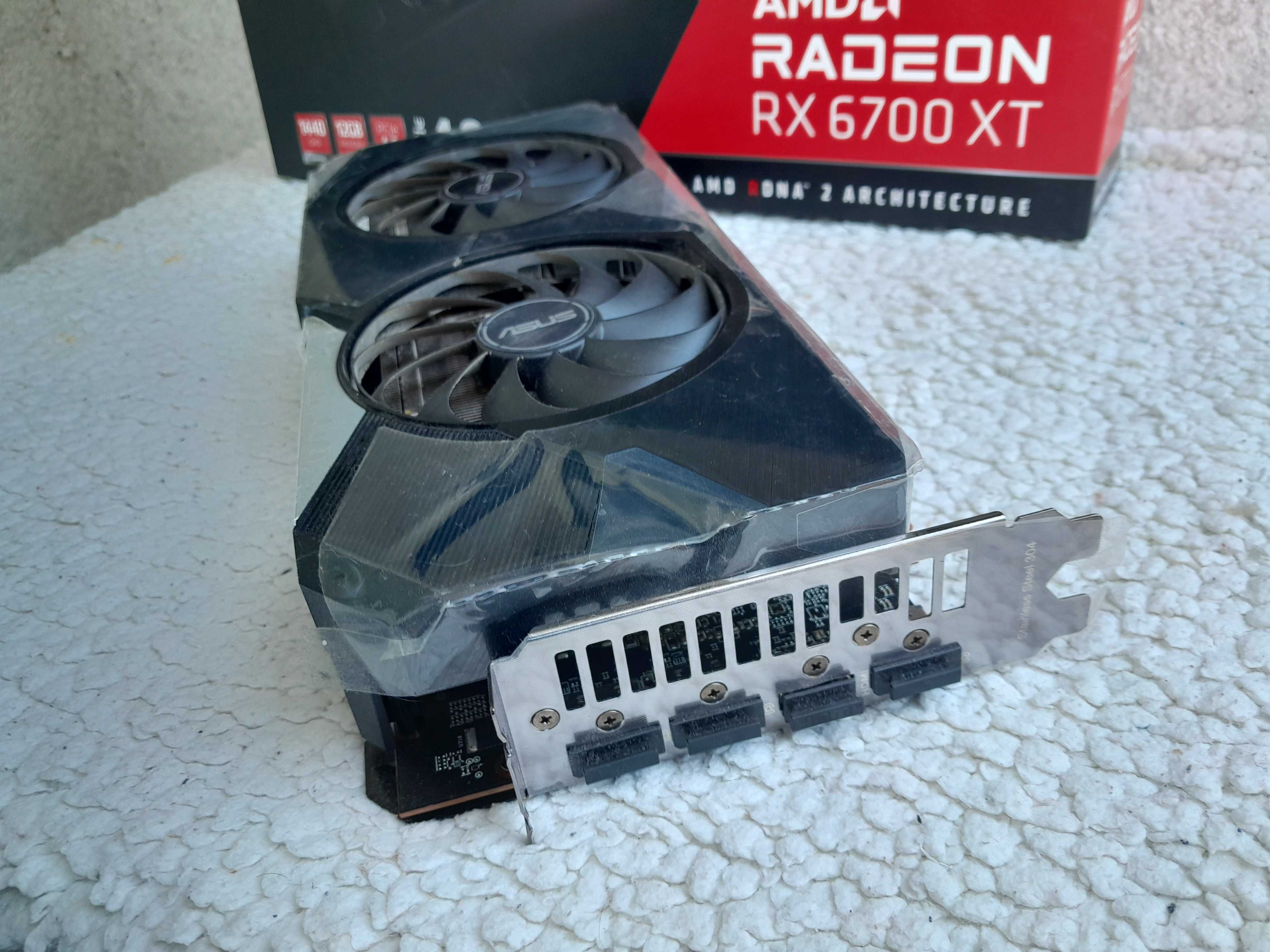 Відеокарта Radeon RX 6700 XT 12Gb ASUS DUAL (DUAL-RX6700XT-12G)