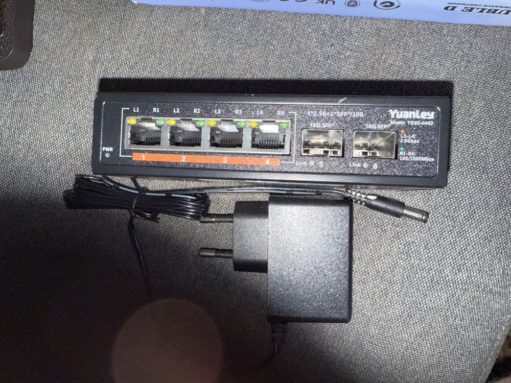 6 Port 2.5G Unmanaged Ethernet Switc