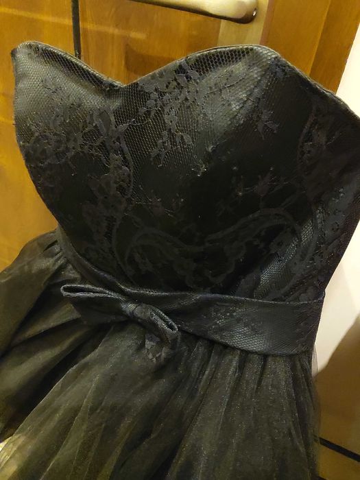 Sukienka rozkloszowana koronka tiul czarna rozmiar 34