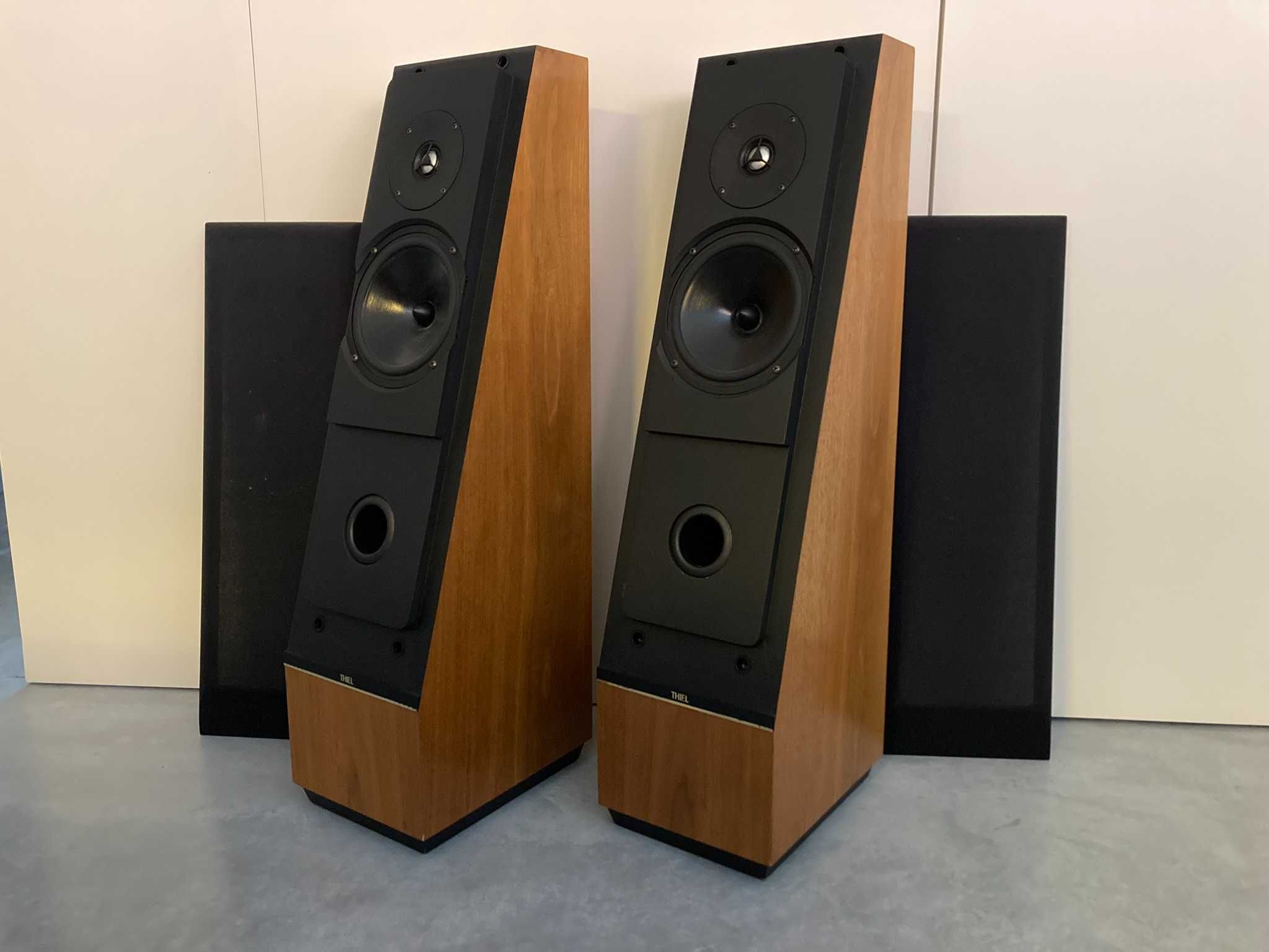 Thiel CS.5 colunas high-end (reservadas)