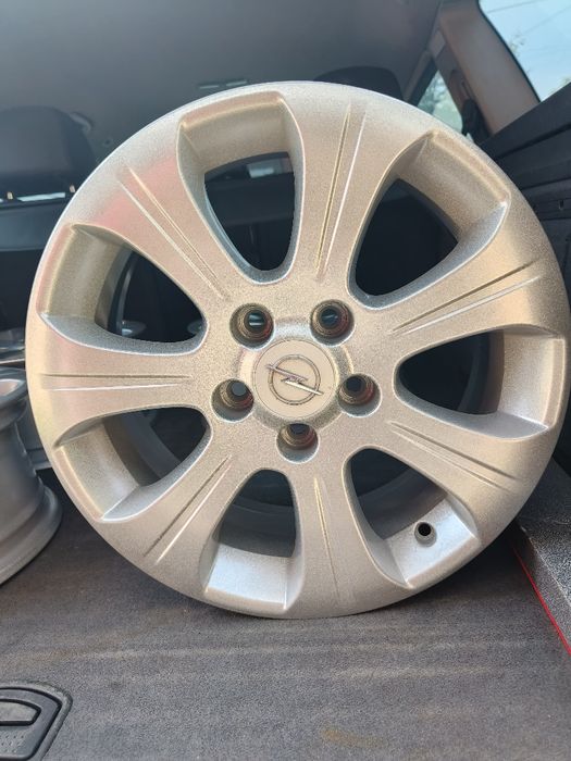 Легкосплавні диски Opel  5*110.  r16