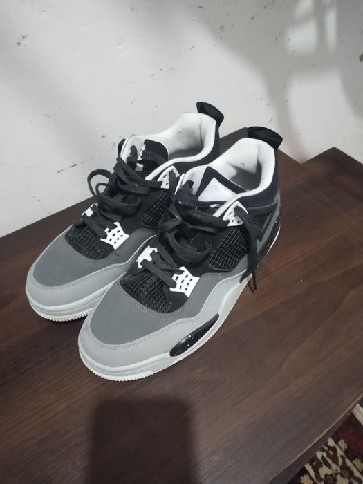 Продам мужскую обувь