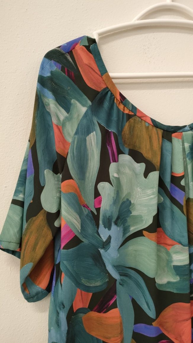Blusa fresca de verão