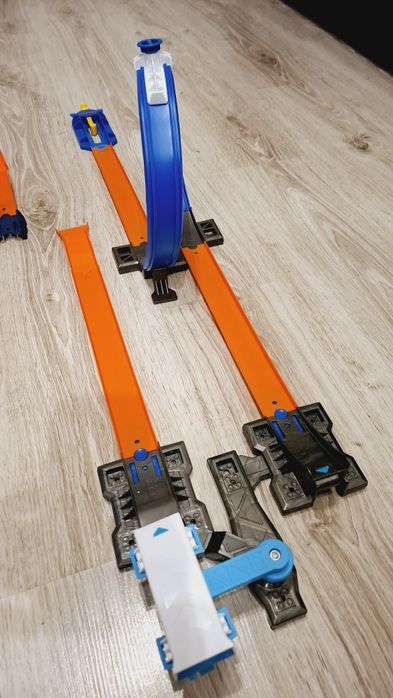 Tor Hot Wheels dla dzieci