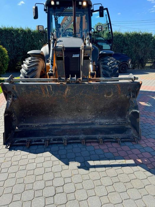 Koparko-Ładowarka 695 ST