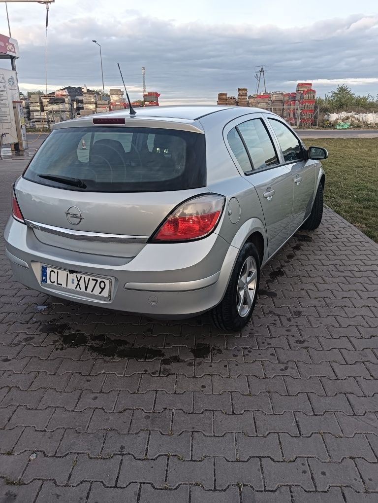 Sprzedam Opla Astre H