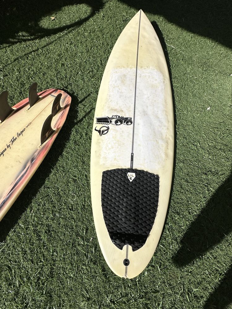 Prancha de Surf JS - 5’7