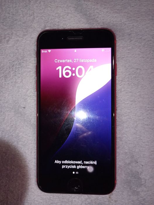 iPhone se 2020 z 100 kondycji