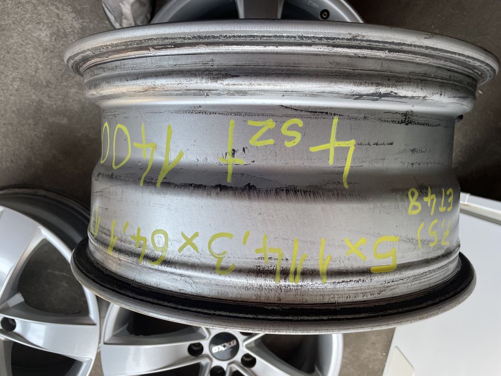 Piękny komplet alufelg 17” 5x114.3x64.1 OXXO Proste ET48 7.5J Okazja!
