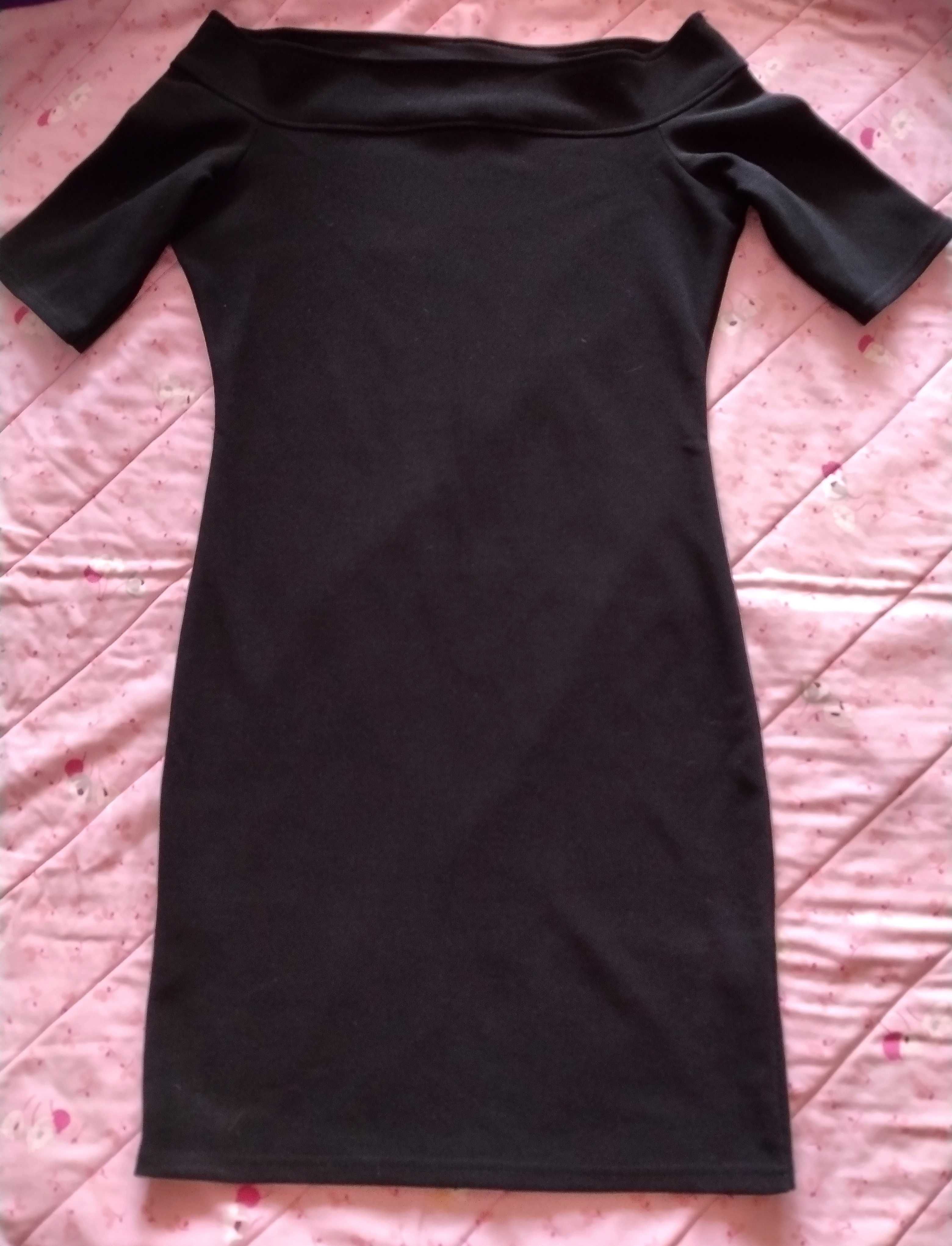 Фирменное платье. RIVER ISLAND. Размер S