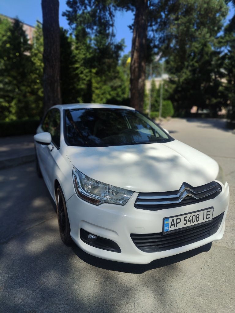 Citroën C4 1.6 бензин автомат
