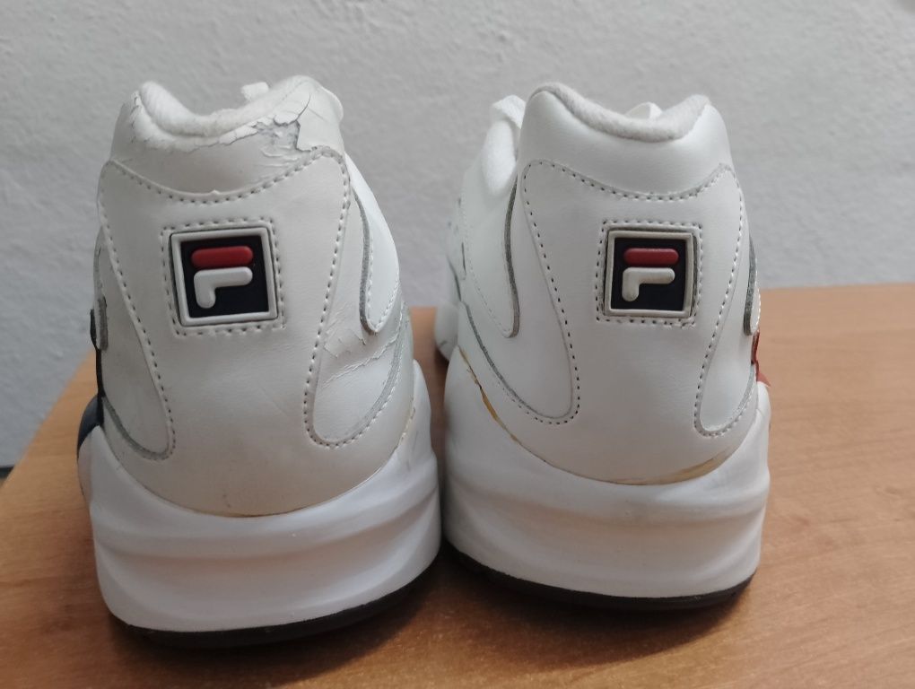 Кроссовки Fila р.45