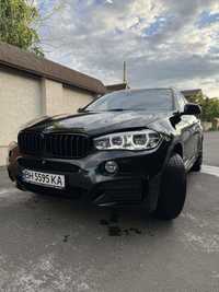 Продам шикарный автомобиль BMW