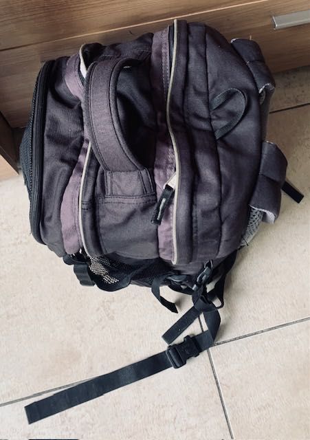Plecak turystyczny DEUTER Giga II Wym. 43x30x22 starszy typ