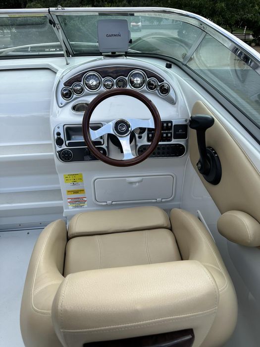 Катер Crownline SC 236