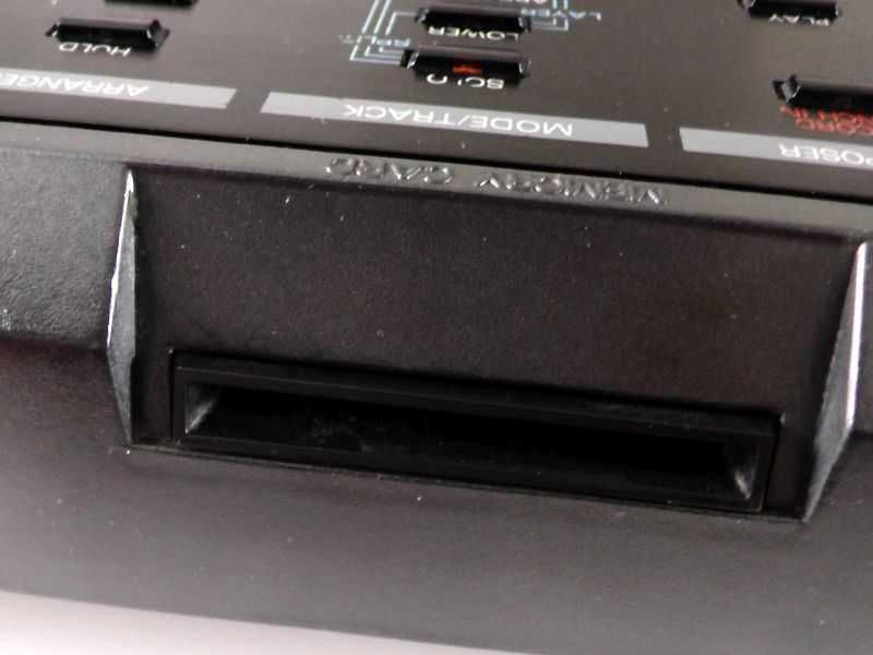 Roland PRO-E Intelligent Arranger Syntezator