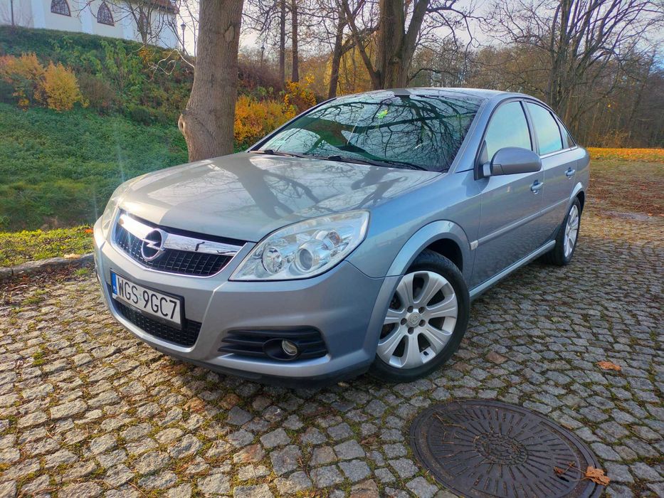 Zadbany Opel Vectra 1.8 benzyna 122  KM bogata wersja 2006 r