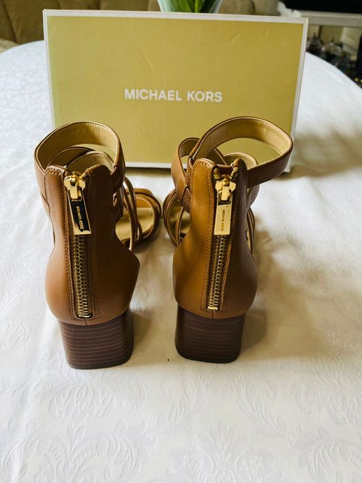 босоножки Michael Kors