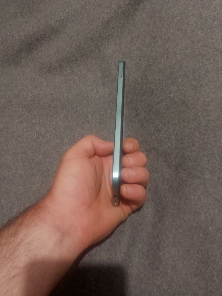 Продам Xiaomi Redmi not 12