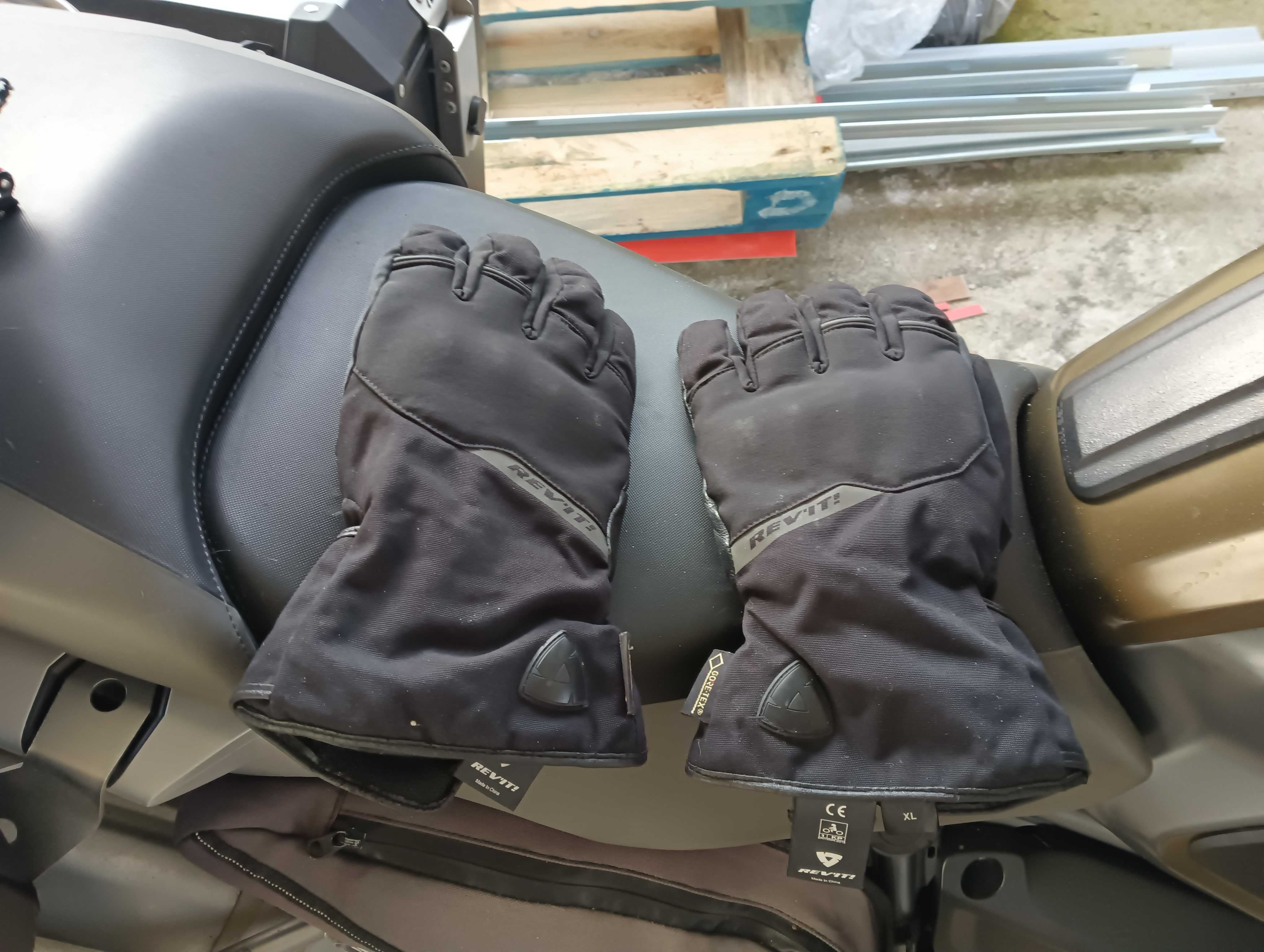 BMW 1250 GS Adventure 2020 c/ malas laterais + top case