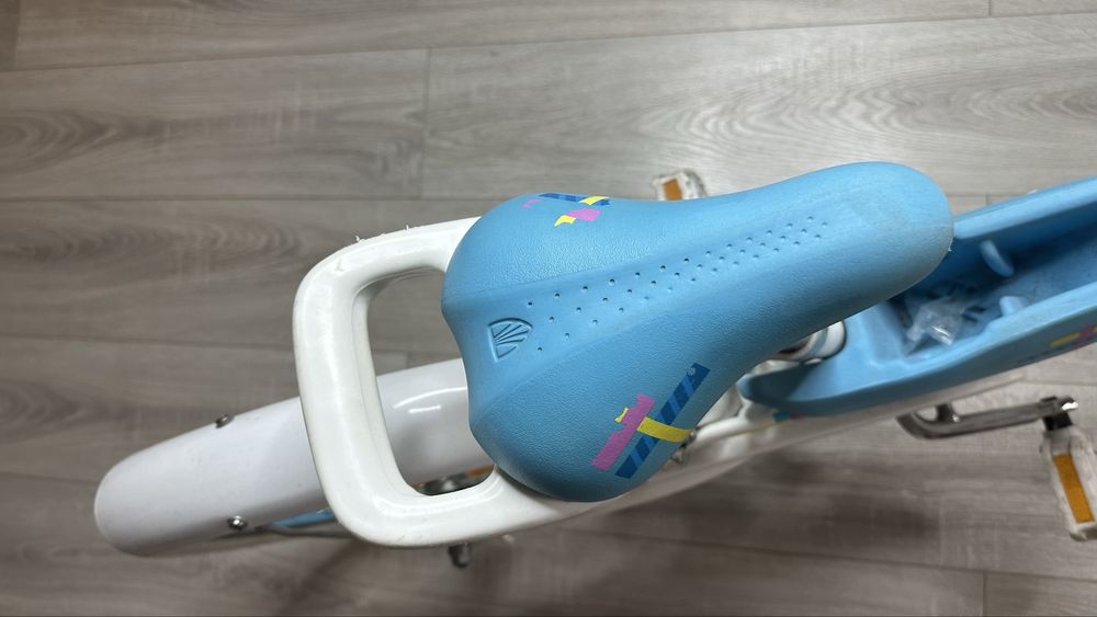 . Велосипед Trek Mystic 20