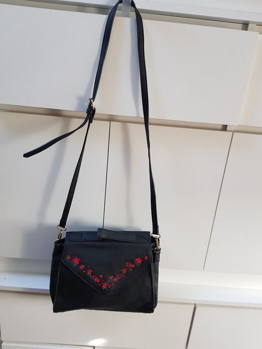 Torebka czarna Sinsay