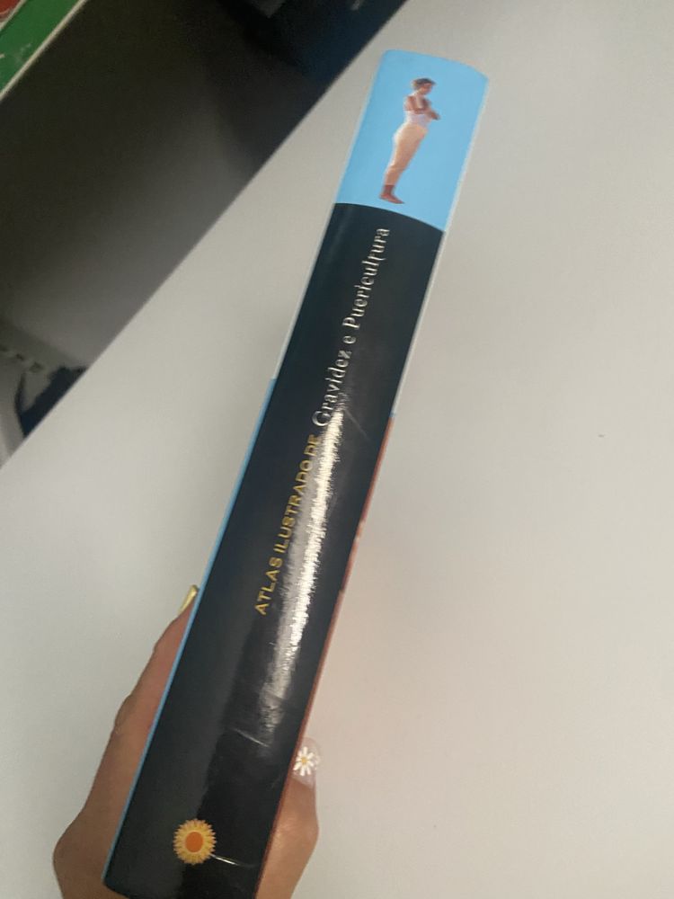 Livro de gravidez e puericultura