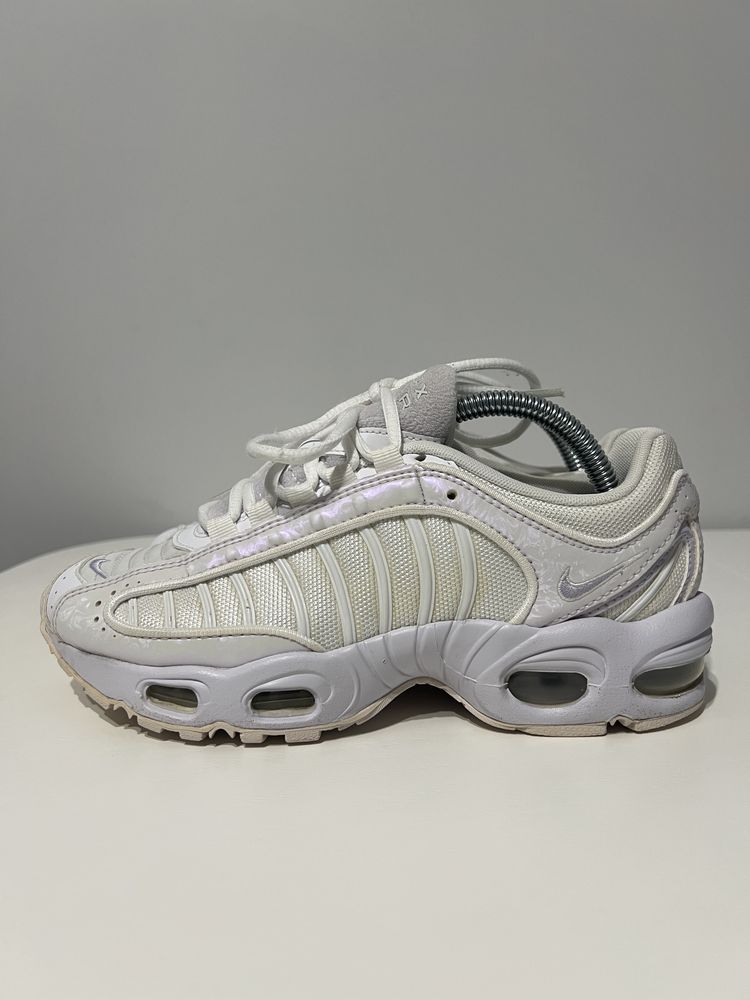 Кросівки Nike Air Max Tailwind 4 (CU3453-100)